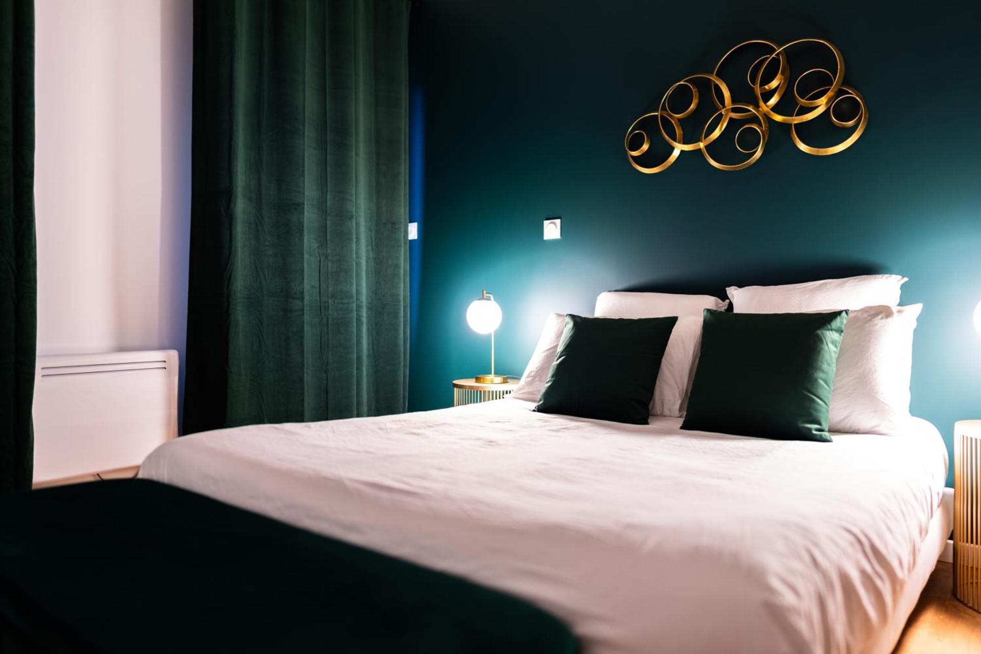 Grand Loft Familial 4 Chambres Avec Parking Prive Saumur Eksteriør billede